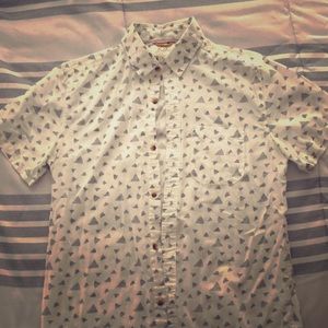 Short Sleeved Patterned Button-Up
